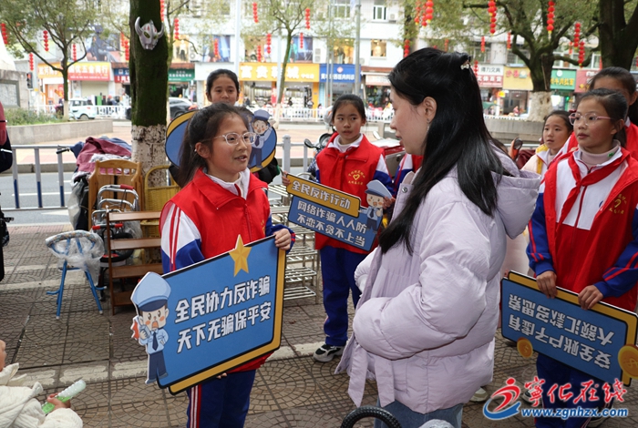 寧化：開展學(xué)雷鋒志愿服務(wù)活動