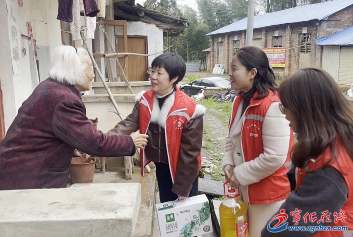 寧化:溫情三八節 走訪慰問困境婦女志愿行動