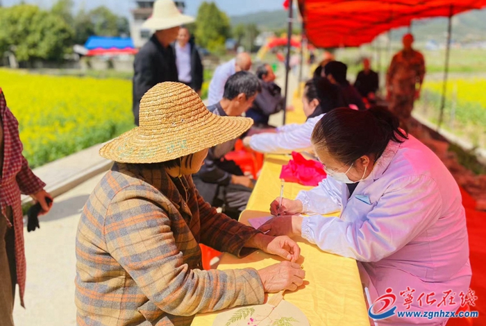 福籽同心愛中華！寧化縣泉永畬族村開展“鑄牢中華民族共同體意識” 主題宣傳月活動