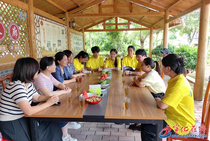 省內(nèi)多所高校大學(xué)生赴寧開展社會(huì)實(shí)踐活動(dòng)