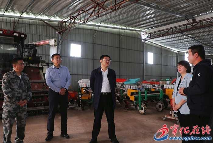 寧化縣領(lǐng)導(dǎo)到石壁鎮(zhèn)、曹坊鎮(zhèn)調(diào)研