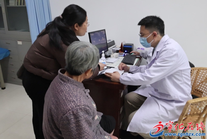 寧化：義診惠民生 服務(wù)暖人心