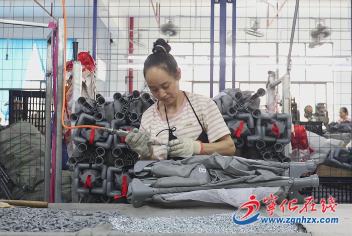 寧化：兒童用品企業開足馬力趕訂單