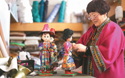 旅游美了少數民族村寨