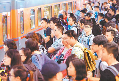 臺灣春運也“瘋狂”