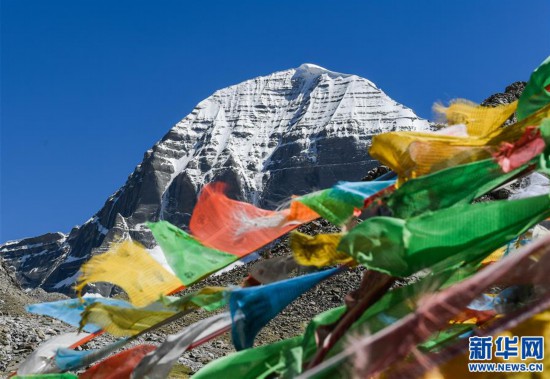 西藏：岡仁波齊山下的牧民致富路