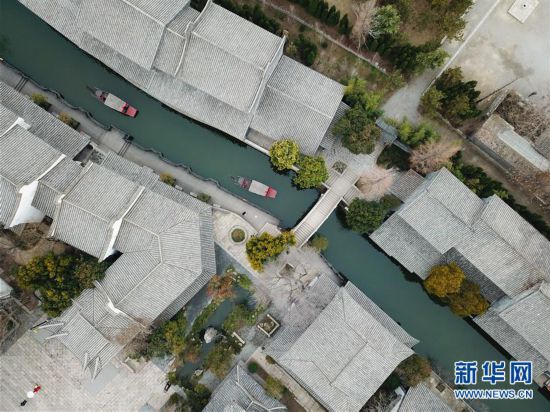 山東臺(tái)兒莊：古城水鄉(xiāng)顯春意