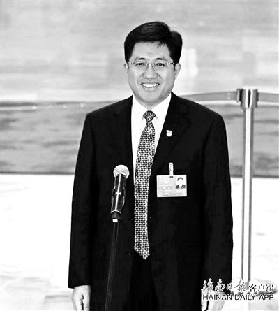 全國人大代表、三亞市長阿東：三亞不能僅靠低稅吸引企業(yè)