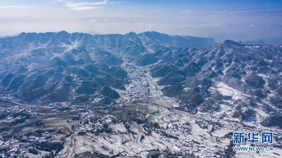 烏蒙山鄉(xiāng)冬景